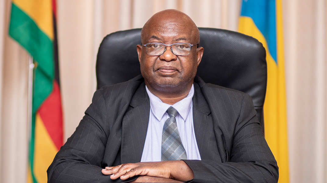 Prof. Victor Ngonidzashe Muzvidziwa